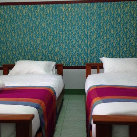 Baan Mitreejit Apartment Сурат Тхани Стая снимка